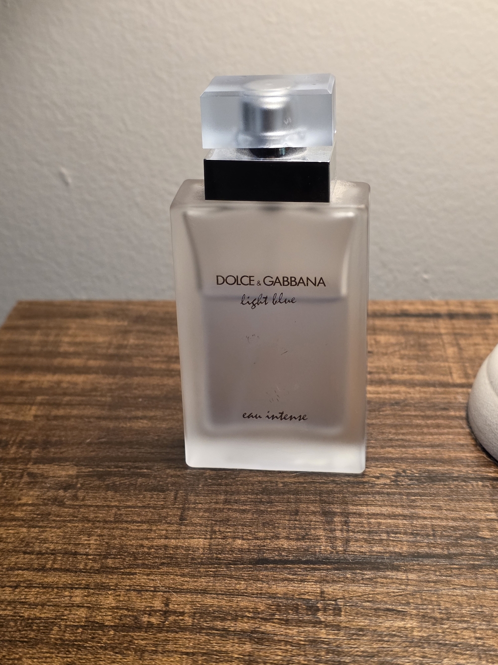 Dolce & Gabbana Light Blue Eau Intense - Frosted White Bottle